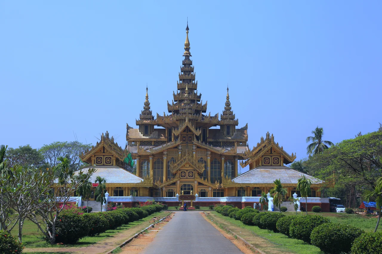 en:Kanbawzathadi Palace in en:Bago, en:Myanmar